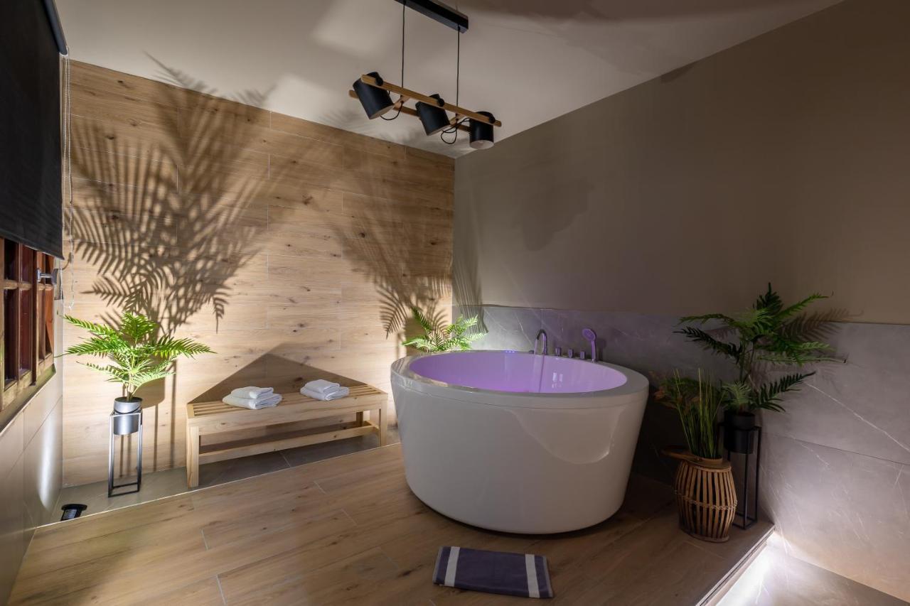 Noho Boutique , Premium Living Dikeou 8 Leilighet Athen Eksteriør bilde