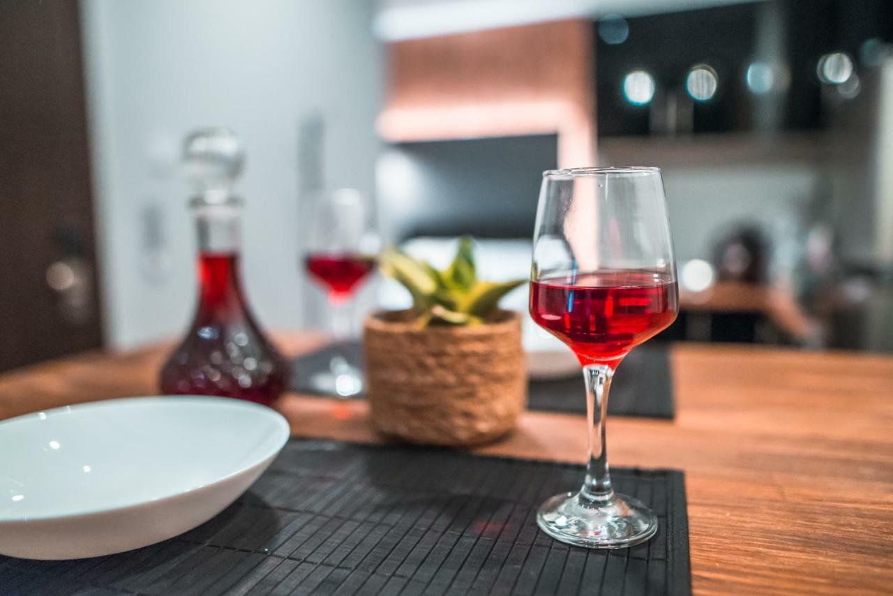 Noho Boutique , Premium Living Dikeou 8 Leilighet Athen Eksteriør bilde